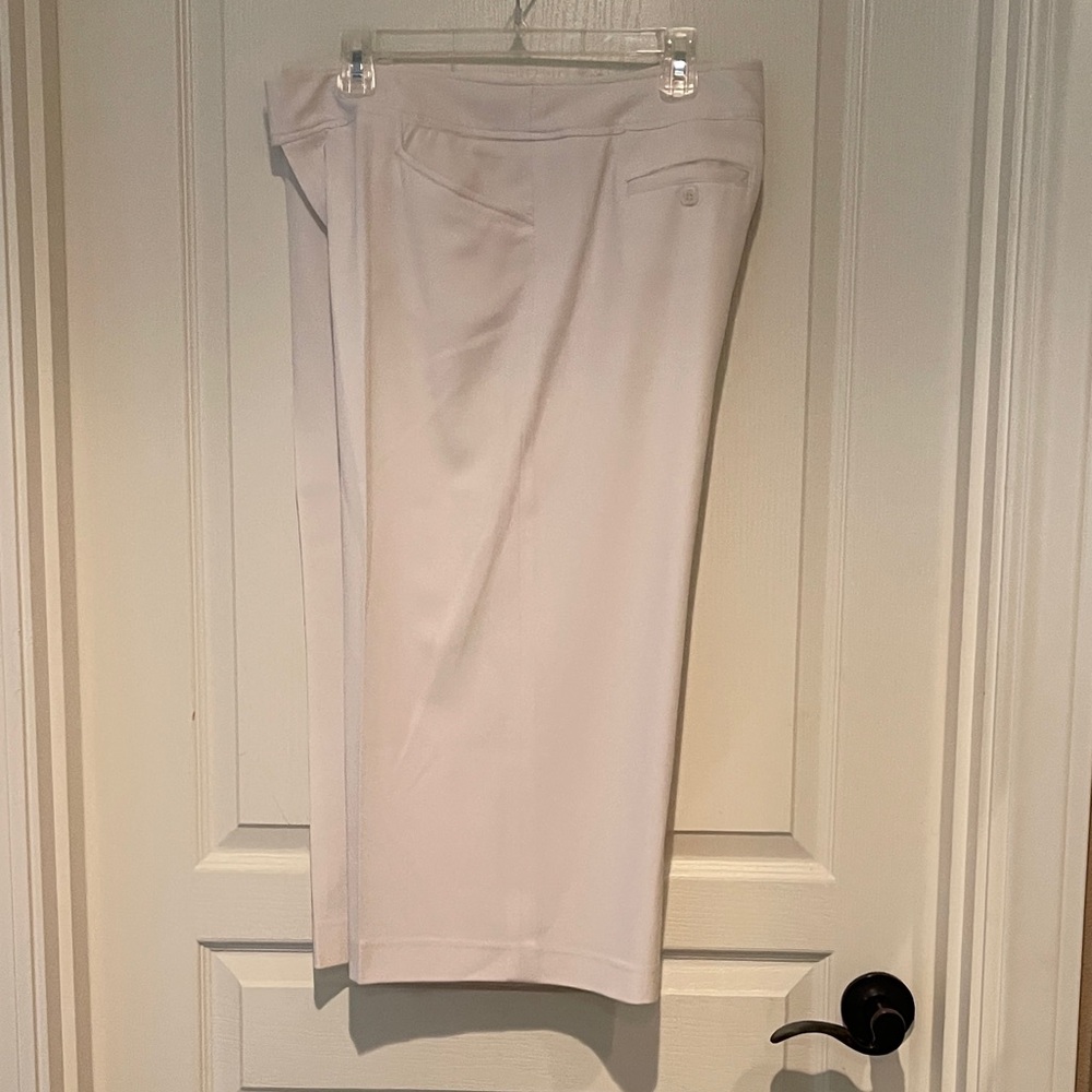 Women’s wide Leg capri pants white